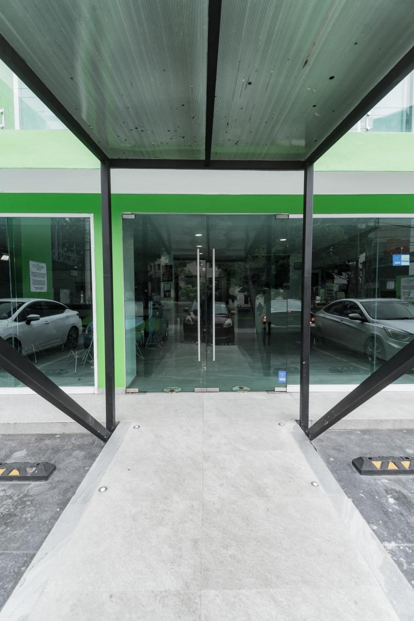 Hotel Lemon Green -Zona Expo Frente Al Centro De Convenciones Guadalajara Esterno foto